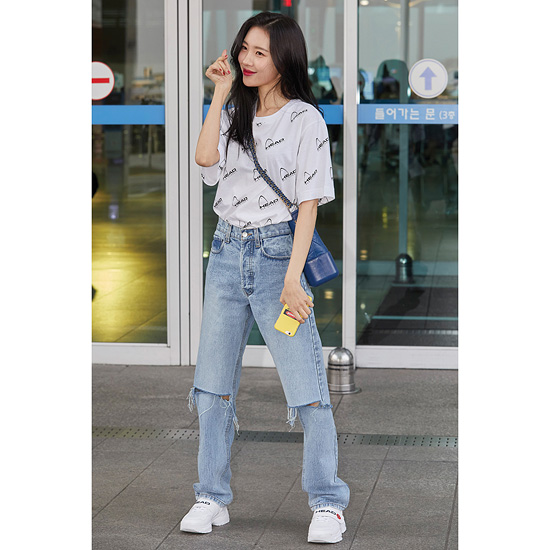 헤드(HEAD) 남여공용 HEAD 로고 스템프 티셔츠 _JHTDM18701WHX