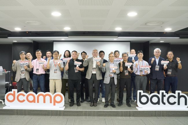 대기업 임원, 엑싯 창업가, 30년 베테랑… 42:1 뚫은 배치 8기 딥테크 창업가 10인 공개 — 배치 8기 OT 후기