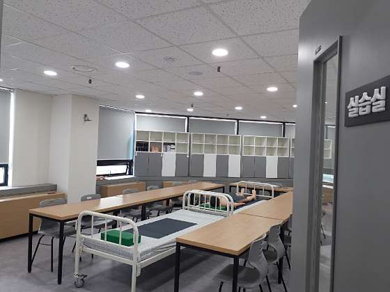 닥터스간호학원 사진 2