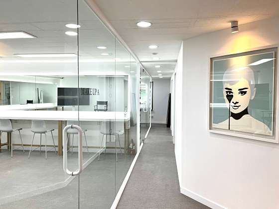 투더롸잇뷰티아카데미학원