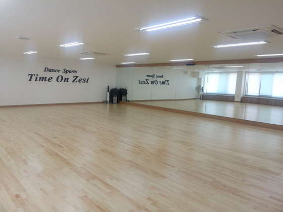 댄스스포츠 TOZ 사진 2