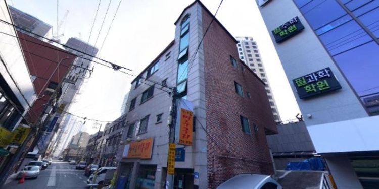 필수학학원 대표 이미지