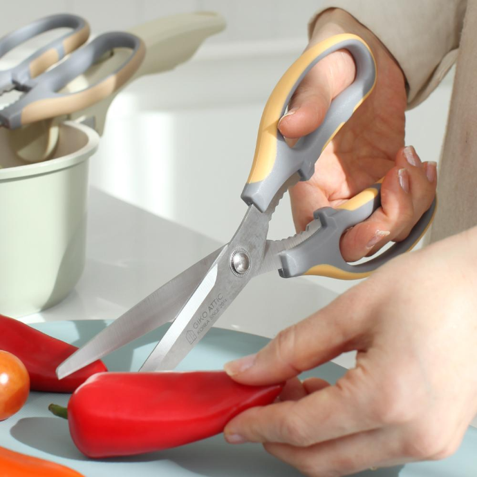 한국소비자만족지수 1위! 브랜드의 멜로우컷 미세톱니 주방가위