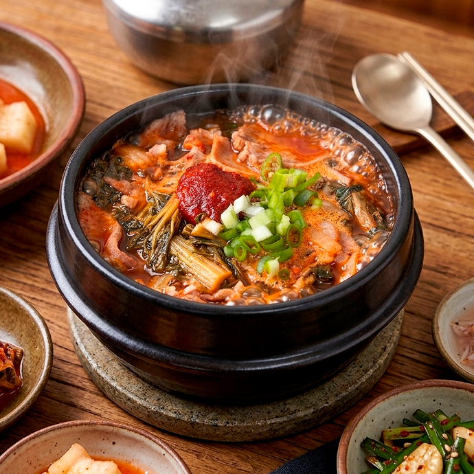 얼큰한 맵돼지국밥 202g 4봉 체험단