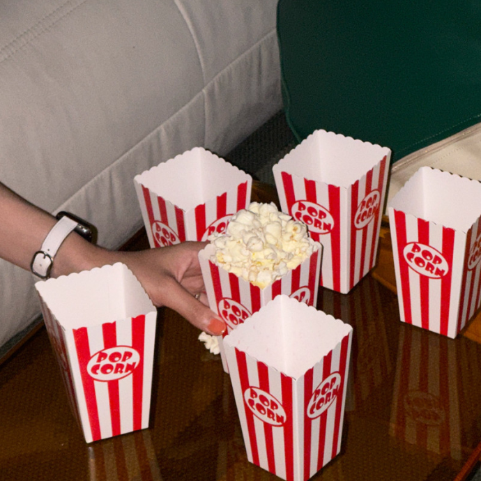 연남동 120인치 영화관 키노룸 이용권