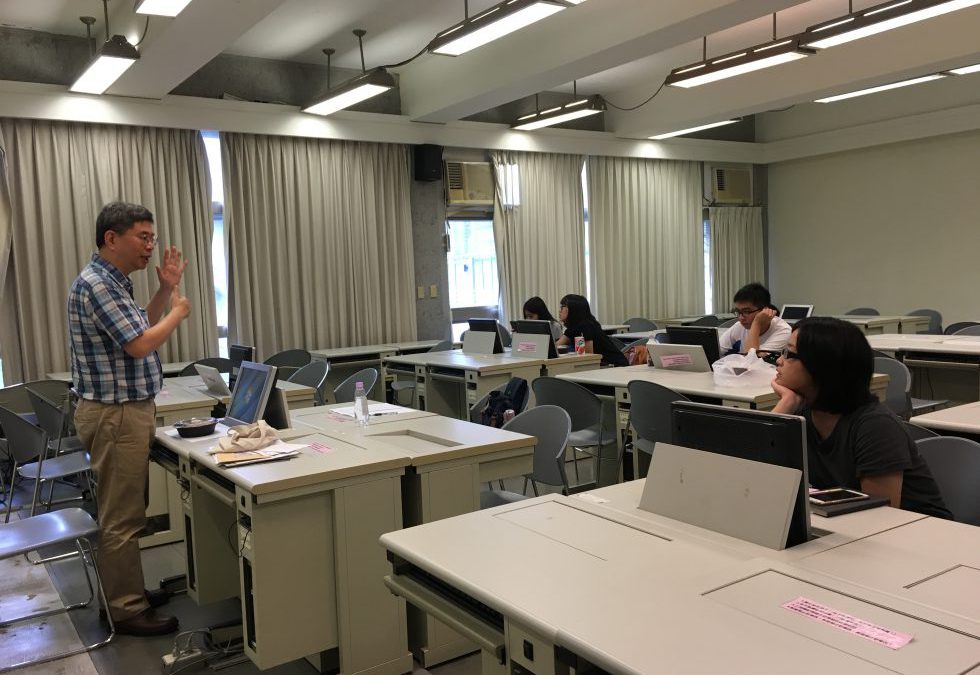 本系亞馬遜雲計算學院培訓計畫參與學生獲學校107學年度第1學期學生學習社群補助